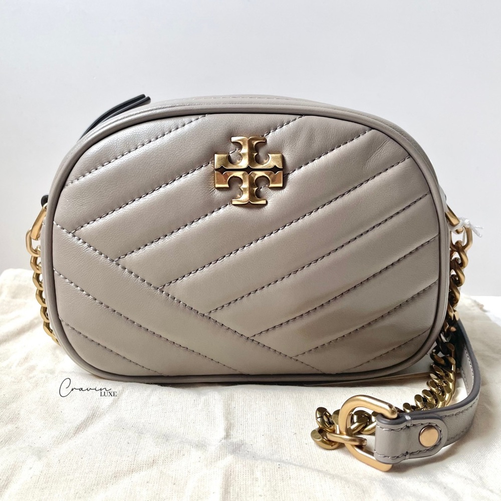 New Tory Burch Kira Small Chevron Camera Bag Crossbody Gray